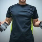 ダンベル級の重量感！SNS話題の超重量ジョッキで晩酌が筋トレに変わった