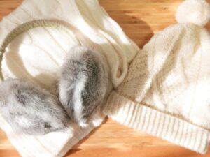 耳まであたたかいイヤマフ付使い捨てないシェアカイロ LCAEA015口コミ 評判｜耳まで温まるイヤマフ付カイロの使用感と人気の理由