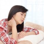 寝るときの首元の冷え対策に！ アテックス「おやすみネックウォーマー」を調べてみた