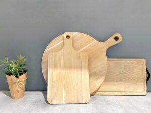 まな板の素材で切れ味が変わる?「魔法のまな板D型」エラストマー製の実力を徹底調査