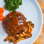 温め直し不要。食卓に敷くだけで料理があたたかいまま。フードウォーマーWarmat（ESW-100）レビュー