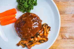 温め直し不要。食卓に敷くだけで料理があたたかいまま。フードウォーマーWarmat（ESW-100）レビュー