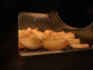 油なしで揚げ物ができる！ラッセルホブスのエアフライオーブンを調べてみた