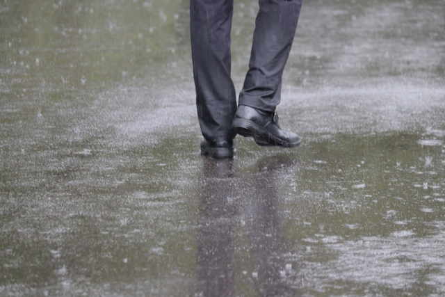 梅雨対策に使える?コロンブス「アメダス420」の特徴とメリット・デメリットをまとめてみた